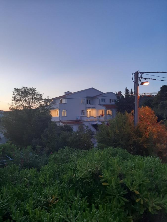 Petra Rooms And Apartments Palit Экстерьер фото
